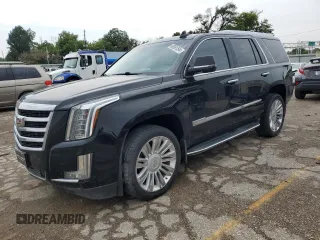 2016 Cadillac Escalade Luxury Collection z VIN 1GYS4BKJ6GR249014, wystawiony jako Copart lot #68561594 z przebiegiem 115 017 mil mil oraz Szkoda całkowita • Salvage title. Historia ofert i sprzedaży dostępna na DreamBid. Obrazek 1.