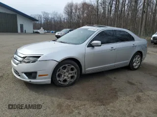 2011 Ford Fusion SE with VIN 3FAHP0HA9BR138138, listed as a Copart auction lot 51577195 with 160,940 mi miles and Salvage Title. Bid and sale history available at carsss.com. Image 1.