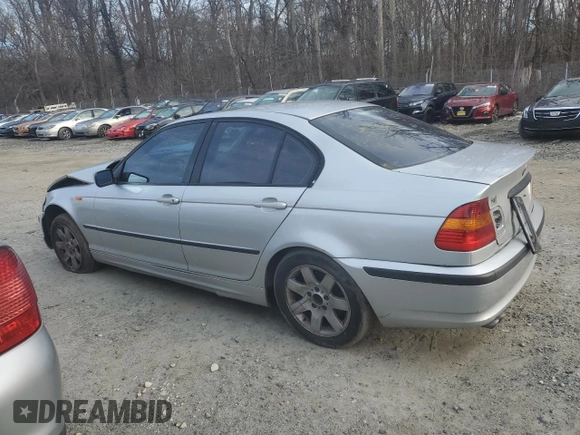 2005 BMW 3 Series 325i with VIN WBAEV33435KX10865, listed as a Copart auction lot 44356145 with 130,210 mi miles and Salvage Title. Bid and sale history available at carsss.com. Image 2.