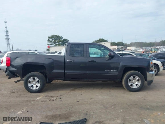 2016 Chevrolet Silverado 1500 LT with VIN 1GCRCREC0GZ232755, listed as a IAAI auction lot 41459604 with 131,600 mi miles. Bid and sale history available at carsss.com. Image 13.