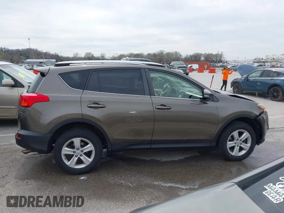 2013 Toyota RAV4 XLE with VIN JTMRFREV1D5007949, listed as a IAAI auction lot 41846564 with 95,226 mi miles and . Bid and sale history available at carsss.com. Image 13.