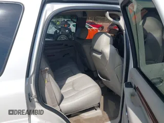 2004 Cadillac Escalade с VIN 1GYEK63N44R235037, выставлен на аукционе IAAI как лот 42154239 с пробегом 268 974 миль миль и . История ставок и продаж доступна на DreamBid. Изображение 8.
