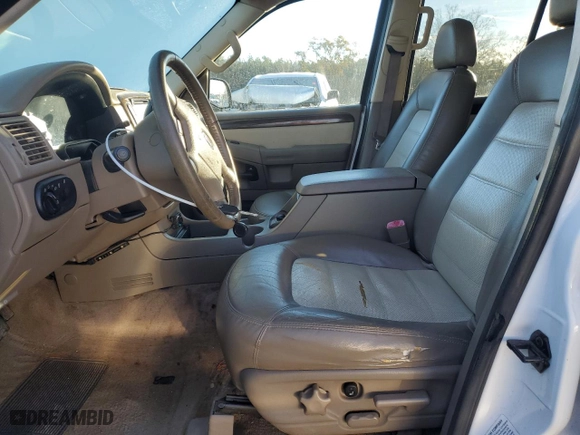 2004 Ford Explorer Eddie Bauer with VIN 1FMDU74W84UA62883, listed as a Copart auction lot 81060584 with 177,238 mi miles and Salvage Title. Bid and sale history available at carsss.com. Image 7.