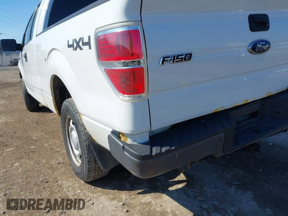2010 Ford F-150 XL с VIN 1FTEX1EW0AFC17311, выставлен на аукционе IAAI как лот 41700579 с пробегом 87 460 миль миль и . История ставок и продаж доступна на DreamBid. Изображение 6.