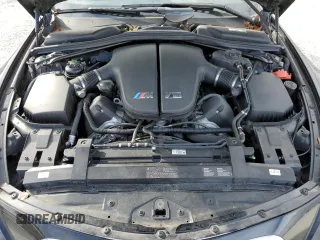 2010 BMW M6 z VIN WBSEH9C53ACY25369, wystawiony jako Copart lot #35884113 z przebiegiem 45 052 mil mil oraz Szkoda całkowita • Salvage title. Historia ofert i sprzedaży dostępna na DreamBid. Obrazek 11.