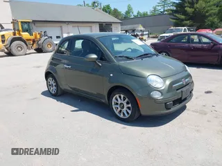 2017 FIAT 500 Pop z VIN 3C3CFFKR1HT553849, wystawiony jako IAAI lot #42414637 z przebiegiem 174 398 mil mil oraz . Historia ofert i sprzedaży dostępna na DreamBid. Obrazek 1.