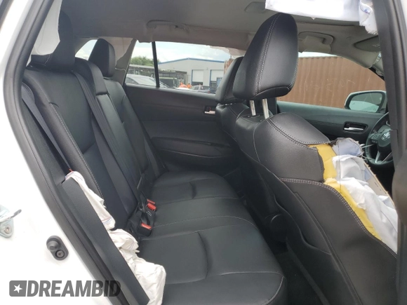 2023 Toyota Corolla Cross XLE z VIN 7MUDAAAG7PV051492, wystawiony jako Copart lot #61185635 z przebiegiem 79 364 mil mil oraz Nie do naprawy • Non repairable. Historia ofert i sprzedaży dostępna na DreamBid. Obrazek 11.