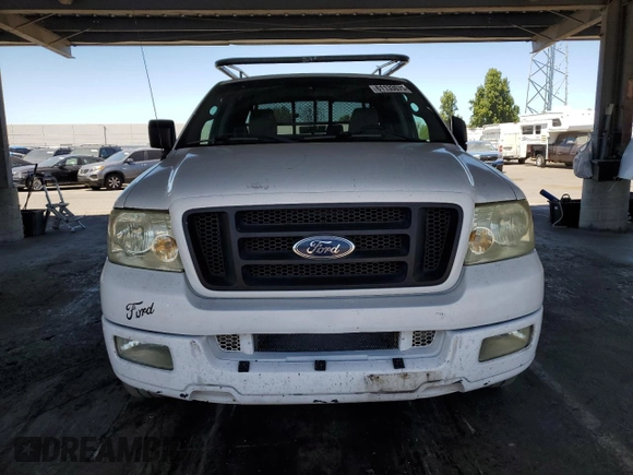 2004 Ford F-150 STX с VIN 1FTRX12W44NA47003, выставлен на аукционе Copart как лот 61133075 с пробегом 258 417 миль миль и Списание • Salvage title. История ставок и продаж доступна на DreamBid. Изображение 5.