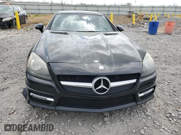 2013 Mercedes-Benz SLK 250 with VIN WDDPK4HA7DF073209, listed as a Copart auction lot 48878235 with 87,899 mi miles and Salvage title. Bid and sale history available at DreamBid. Image 5.