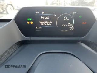 2024 Subaru Solterra Premium z VIN JTMABABA4RA063314, wystawiony jako Copart lot #84641414 z przebiegiem 871 mil mil oraz Szkody całkowita. Historia ofert i sprzedaży dostępna na DreamBid. Obrazek 9.