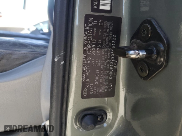 2005 Kia Sedona LX with VIN KNDUP132956661322, listed as a Copart auction lot 71431874 with 101,875 mi miles and Salvage Title. Bid and sale history available at carsss.com. Image 13.