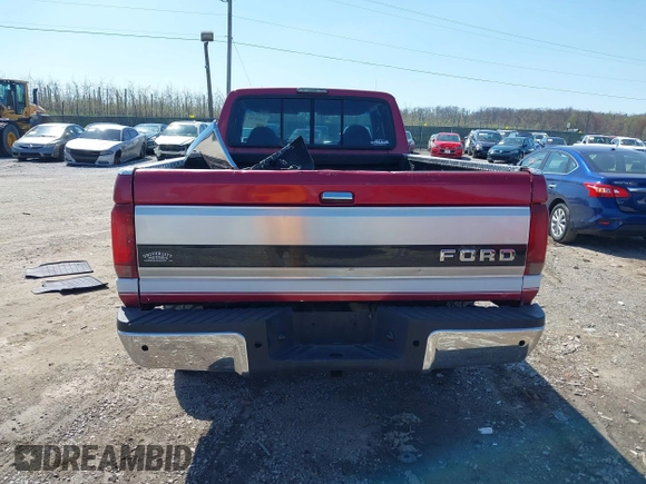 1995 Ford F-250 with VIN 1FTHX26FXSKA04618, listed as a IAAI auction lot 42005763 with 365,853 mi miles. Bid and sale history available at carsss.com. Image 17.