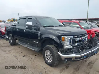 2020 Ford F-250 XL z VIN 1FT7W2BT5LEE67616, wystawiony jako IAAI lot #42423846 z przebiegiem 178 383 mil mil oraz . Historia ofert i sprzedaży dostępna na DreamBid. Obrazek 1.