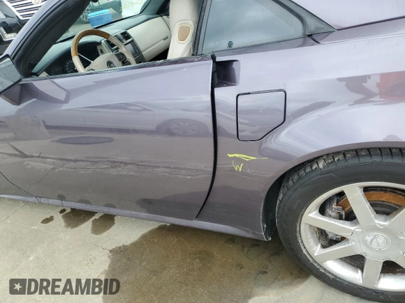 2004 Cadillac XLR z VIN 1G6YV34AX45600514, wystawiony jako Copart lot #74852854 z przebiegiem 37 941 mil mil oraz Nie do naprawy • Non repairable. Historia ofert i sprzedaży dostępna na DreamBid. Obrazek 12.