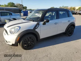 2013 MINI Countryman S z VIN WMWZC3C59DWP22218, wystawiony jako Copart lot #48793845 z przebiegiem 90 745 mil mil oraz Czysty tytuł • Clean title. Historia ofert i sprzedaży dostępna na DreamBid. Obrazek 1.