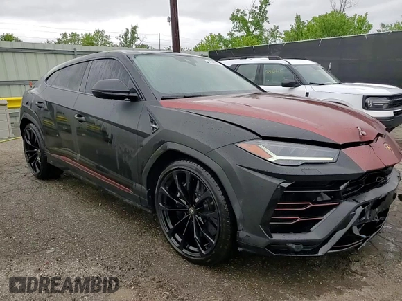 2022 Lamborghini Urus z VIN ZPBUA1ZL8NLA17628, wystawiony jako Copart lot #55745125 z przebiegiem 31 007 mil mil oraz Szkoda całkowita • Salvage title. Historia ofert i sprzedaży dostępna na DreamBid. Obrazek 14.