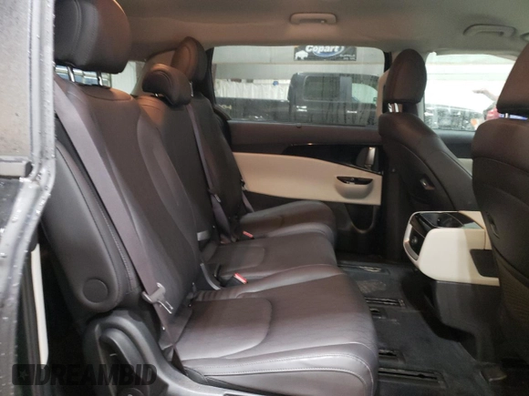 2024 Kia Carnival EX with VIN KNDNC5H39R6377154, listed as a Copart auction lot 77392044 with 12,819 mi miles and Salvage Title. Bid and sale history available at carsss.com. Image 11.