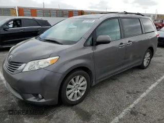 2014 Toyota Sienna Limited with VIN 5TDDK3DC6ES084587, listed as a Copart auction lot 62018095 with 152,124 mi miles and Salvage title. Bid and sale history available at DreamBid. Image 1.