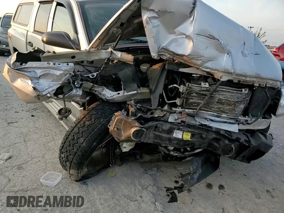 2007 Dodge Dakota ST z VIN 1D7HW28PX7S265270, wystawiony jako Copart lot #78265494 z przebiegiem 154 418 mil mil oraz Szkoda całkowita • Salvage title. Historia ofert i sprzedaży dostępna na DreamBid. Obrazek 11.