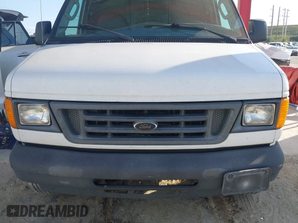 2005 Ford Econoline Cargo with VIN 1FTNE24L35HA46731, listed as a IAAI auction lot 41543863 with 179,541 mi miles. Bid and sale history available at carsss.com. Image 6.