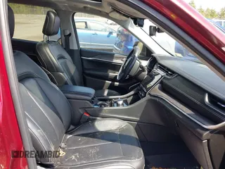 2022 Jeep Grand Cherokee Limited z VIN 1C4RJKBG3N8627259, wystawiony jako IAAI lot #42172872 z przebiegiem 31 822 mil mil oraz . Historia ofert i sprzedaży dostępna na DreamBid. Obrazek 5.