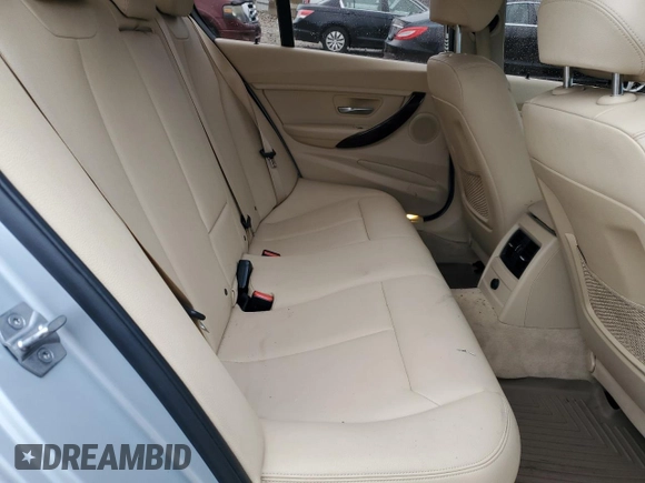 2016 BMW 3 Series 320i xDrive with VIN WBA8A3C57GK688602, listed as a Copart auction lot 84408424 with 74,498 mi miles and Salvage Title. Bid and sale history available at DreamBid. Image 10.