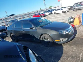 2012 Ford Fusion SE z VIN 3FAHP0HA5CR347636, wystawiony jako IAAI lot #42184462 z przebiegiem 211 804 mil mil oraz . Historia ofert i sprzedaży dostępna na DreamBid. Obrazek 13.