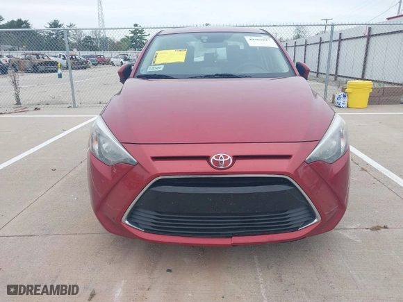 2017 Toyota Yaris iA with VIN 3MYDLBYV2HY180427, listed as a IAAI auction lot 40462817 with 141,970 mi miles. Bid and sale history available at carsss.com. Image 13.