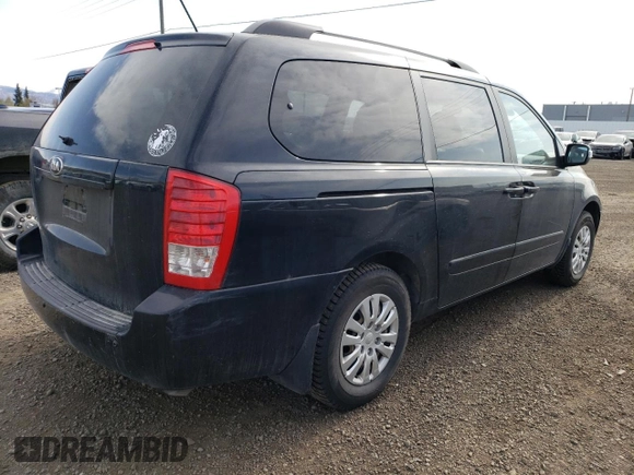 2014 Kia Sedona LX with VIN KNDMG4C78E6541119, listed as a Copart auction lot 55793245 with 143,324 mi miles and Clean Title. Bid and sale history available at carsss.com. Image 3.