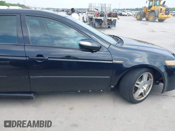 2008 Acura TL with VIN 19UUA66268A022800, listed as a IAAI auction lot 41940436 with 175,420 mi miles. Bid and sale history available at carsss.com. Image 6.