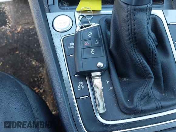 2017 Volkswagen Golf S с VIN 3VWH17AU3HM514845, выставлен на аукционе IAAI как лот 41590834 с пробегом 84 954 миль миль и . История ставок и продаж доступна на DreamBid. Изображение 11.