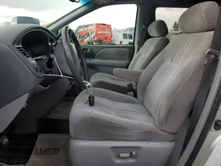 2003 Toyota Sienna LE with VIN 4T3ZF13C23U551614, listed as a Copart auction lot 80946134 with 160,302 mi miles and Salvage Title. Bid and sale history available at carsss.com. Image 7.