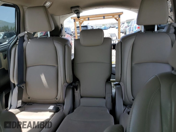 2019 Honda Odyssey EX-L z VIN 5FNRL6H71KB061252, wystawiony jako Copart lot #56358015 z przebiegiem 75 556 mil mil oraz Szkoda całkowita • Salvage title. Historia ofert i sprzedaży dostępna na DreamBid. Obrazek 10.
