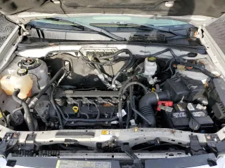 2011 Ford Escape Limited with VIN 1FMCU9E7XBKC01497, listed as a Copart auction lot 47996085 with 127,770 mi miles and Salvage Title. Bid and sale history available at DreamBid. Image 12.