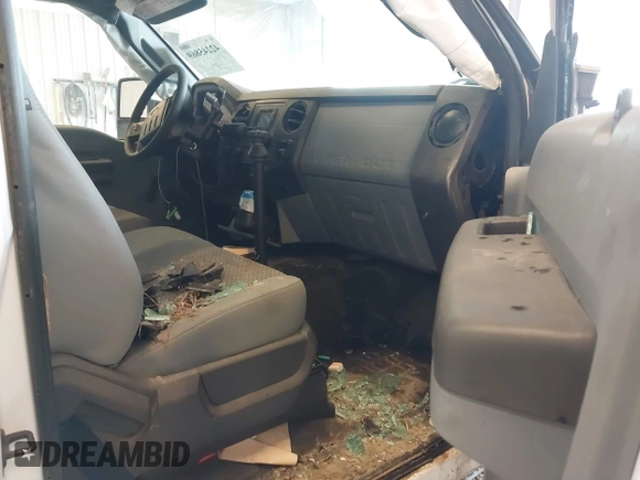 2016 Ford F-250 XL with VIN 1FDBF2B6XGED17622, listed as a IAAI auction lot 42245869 with 240,022 mi miles and . Bid and sale history available at DreamBid. Image 5.