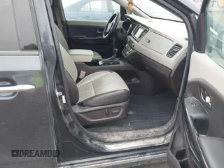 2016 Kia Sedona SX-L with VIN KNDME5C13G6112674, listed as a IAAI auction lot 41711275 with 154,337 mi miles and . Bid and sale history available at carsss.com. Image 5.