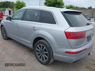 2018 Audi Q7 Premium Plus с VIN WA1LAAF74JD002455, выставлен на аукционе IAAI как лот 42525863 с пробегом 186 874 миль миль и . История ставок и продаж доступна на DreamBid. Изображение 3.
