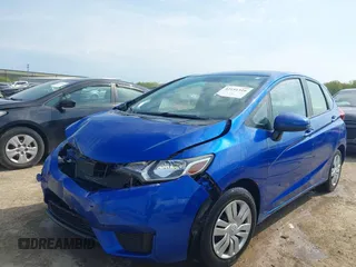 2016 Honda Fit LX with VIN JHMGK5H55GS010607, listed as a IAAI auction lot 42151316 with 39,944 mi miles. Bid and sale history available at carsss.com. Image 18.