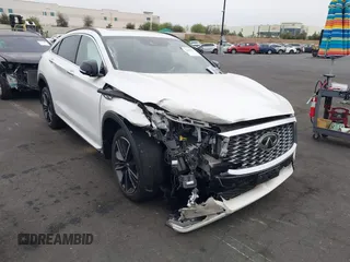 2022 Infiniti QX55 Essential z VIN 3PCAJ5K3XNF101092, wystawiony jako IAAI lot #42100977 z przebiegiem 21 872 mil mil oraz . Historia ofert i sprzedaży dostępna na DreamBid. Obrazek 1.