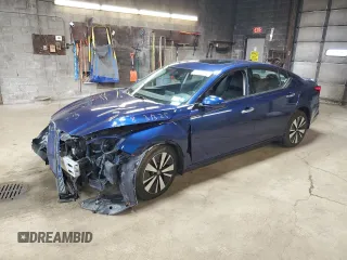 2020 Nissan Altima SV z VIN 1N4BL4DW4LN300529, wystawiony jako Copart lot #49372295 z przebiegiem 36 740 mil mil oraz Szkoda całkowita • Salvage title. Historia ofert i sprzedaży dostępna na DreamBid. Obrazek 1.
