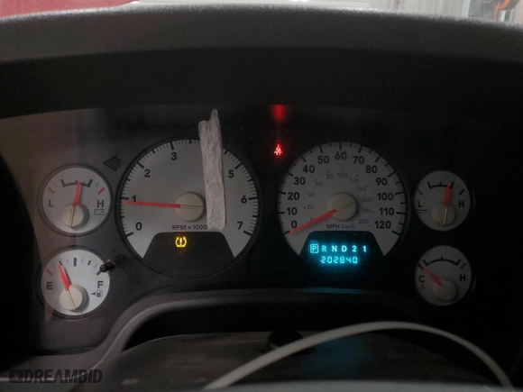 2008 Dodge Ram 1500 Laramie with VIN 1D7HU18248J126103, listed as a Copart auction lot 83648734 with 202,840 mi miles and Clean Title. Bid and sale history available at carsss.com. Image 9.
