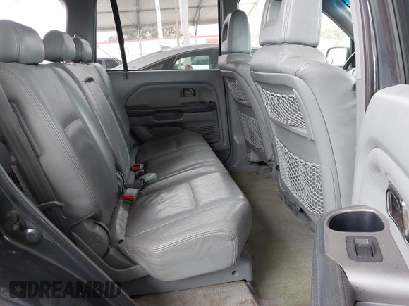 2004 Honda Pilot EX with VIN 2HKYF18544H595578, listed as a IAAI auction lot 42109349 with 192,164 mi miles and . Bid and sale history available at DreamBid. Image 8.