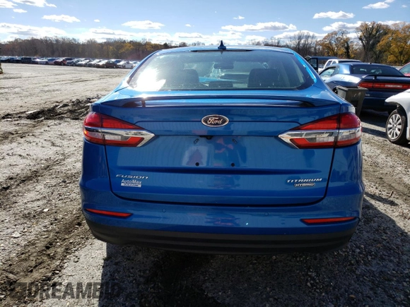 2020 Ford Fusion Hybrid Titanium with VIN 3FA6P0RU2LR156885, listed as a Copart auction lot 68011252 with 60,351 mi miles. Bid and sale history available at carsss.com. Image 6.