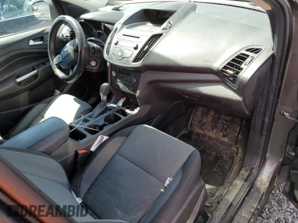 2017 Ford Escape SE z VIN 1FMCU0GDXHUE91333, wystawiony jako Copart lot #82061644 z przebiegiem Nie podano mil oraz Nie do naprawy • Non repairable. Historia ofert i sprzedaży dostępna na DreamBid. Obrazek 8.