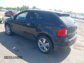 2013 Ford Edge SEL with VIN 2FMDK3JC1DBA58902, listed as a IAAI auction lot 42112569 with 184,971 mi miles. Bid and sale history available at carsss.com. Image 3.
