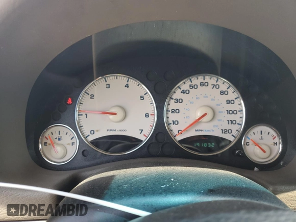 2004 Jeep Liberty Limited z VIN 1J4GL58K24W292434, wystawiony jako Copart lot #63335985 z przebiegiem 191 832 mil mil oraz Czysty tytuł • Clean title. Historia ofert i sprzedaży dostępna na DreamBid. Obrazek 9.