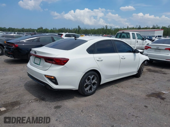 2021 Kia Forte LXS z VIN 3KPF24AD9ME329712, wystawiony jako IAAI lot #39462725 z przebiegiem 36 326 mil mil oraz . Historia ofert i sprzedaży dostępna na DreamBid. Obrazek 4.