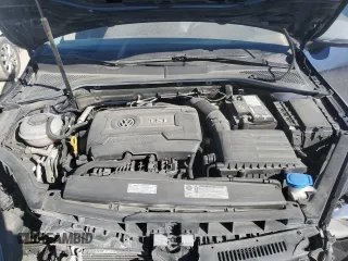 2019 Volkswagen Golf S z VIN 3VWH17AU6KM514233, wystawiony jako Copart lot #47177175 z przebiegiem 62 300 mil mil oraz Szkoda całkowita • Salvage title. Historia ofert i sprzedaży dostępna na DreamBid. Obrazek 12.
