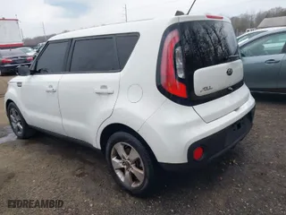2018 Kia Soul with VIN KNDJN2A29J7506260, listed as a IAAI auction lot 41635791 with 125,266 mi miles. Bid and sale history available at carsss.com. Image 3.