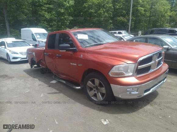 2009 Dodge Ram 1500 SLT with VIN 1D3HB18T19S727450, listed as a IAAI auction lot 40658133 with 218,203 mi miles. Bid and sale history available at carsss.com. Image 1.